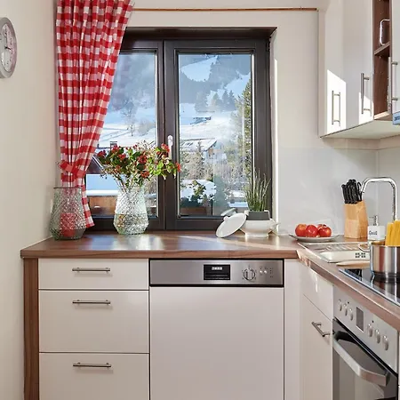 Ueszid Apartment *